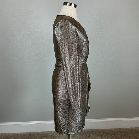 Ralph Lauren Gold Metallic Long Sleeve Cocktail Dress Size 14 V-Neck Sheath - Picture 3 of 13